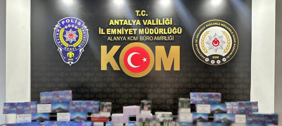 ANTALYA’DA KAÇAKÇILIK VE ORGANİZE SUÇLARA DARBE