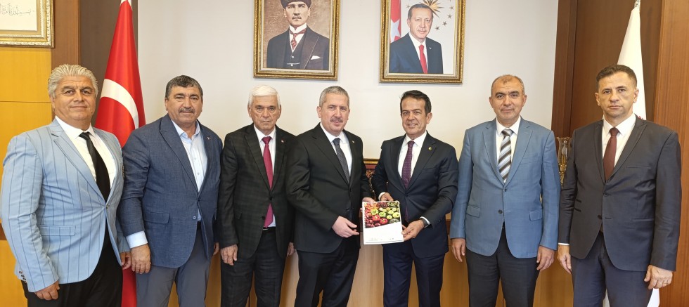ANTALYA TARIM KONSEYİ’NDEN TİCARET BAKANLIĞI’NA HAL YASASI RAPORU