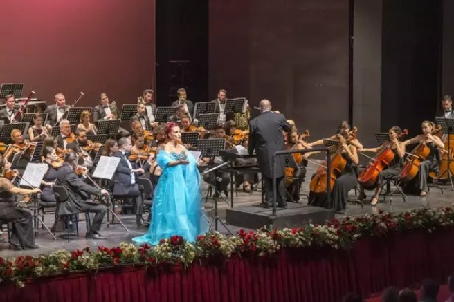 BİR MEKTUPLA BAŞLAYAN YALNIZLIK