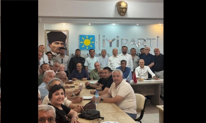 İYİ PARTİ MURATPAŞA İLÇE YÖNETİMİ UMUTLA, İNANÇLA VE BİRLİK İÇİNDE GÖREVE BAŞLADI