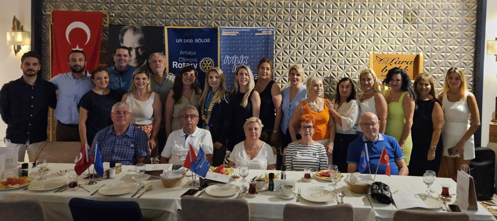 OLİMPOS ROTARY’DE YENİ DÖNEM BAŞLADI: BAŞKAN TUBA SUBAŞI GÖREVDE