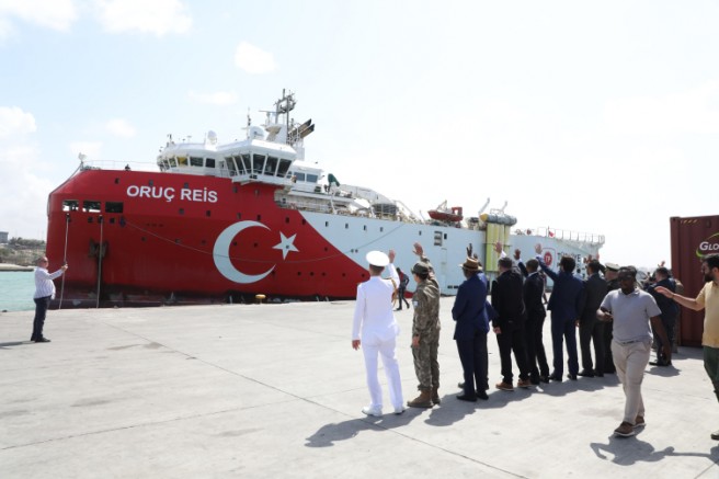 ORUÇ REİS TÜRKİYE'YE DÖNÜYOR