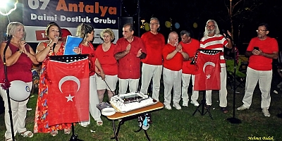 07 ANTALYA DAİMİ DOSTLUK DERNEĞİ KURULUŞ GÜNÜNÜ COŞKUYLA KUTLADI