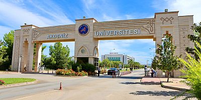 AKDENİZ ÜNİVERSİTESİNE 9 BİN YENİ ÖĞRENCİ KATILDI