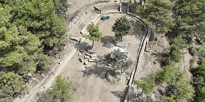 ALANYA’DA GÜN YÜZÜNE ÇIKAN GURUR: 1800 YILLIK STADYUM BULUNDU!