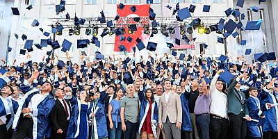 ALİ BAHAR AOSB TEKNİK KOLEJİ’NDE İLK MEZUNİYET COŞKUSU