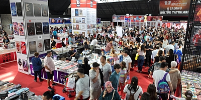 ANTALYA, 15. KİTAP FUARI İLE EDEBİYATA KAPILARINI AÇIYOR