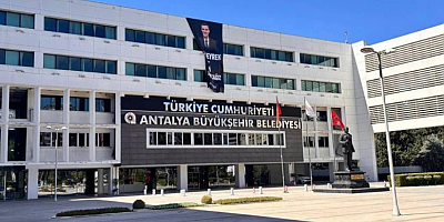 ANTALYA BÜYÜKŞEHİR’DE YENİ RÜŞVET OPERASYONU: ÇOK SAYIDA GÖZALTI
