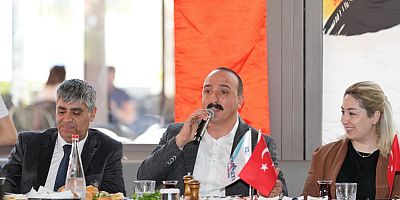 BAŞKAN KOTAN KONYAALTI ESNAFIYLA BULUŞTU