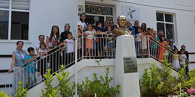 ÇOCUKLAR SAPADERE İPEK EVİ’Nİ ZİYARET ETTİ