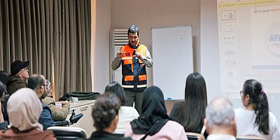 ENGELSİZ YAŞAM MERKEZİ’NDE DEPREM HAZIRLIK SEMİNERİ DÜZENLENDİ