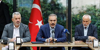 HAKAN FİDAN FİLİSTİN'E YARDIM ULAŞTIRAN STK TEMSİLCİLERİYLE GÖRÜŞTÜ