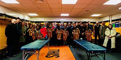 HULL CİTY, SEYAHAT PARTNERİ CORENDON AİRLİNES’A SHEFFİELD WEDNESDAY MAÇINDA EV SAHİPLİĞİ YAPTI 