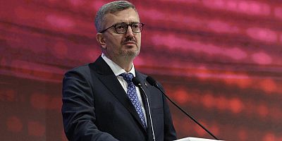İLETİŞİM BAŞKANI DURAN'DAN YANGIN SÖNDÜRME GÖNÜLLÜLERİ İÇİN BAŞSAĞLIĞI MESAJI