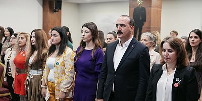 KADINLAR, SERTİFİKALARINI BAŞKAN KOTAN’DAN ALDI