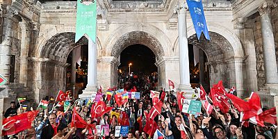KALEİÇİ OLD TOWN FESTİVALİ’NDE KÜLTÜRLER BULUŞUYOR