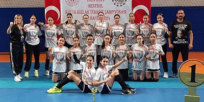 KEPEZ’DEN MİLLİ TAKIMA 13 HENTBOLCU 