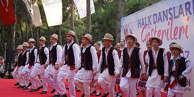 KONYAALTI’NDA HALK DANSLARI ŞÖLENİ