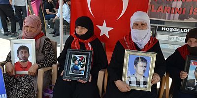 MUŞLU AİLELER EVLAT NÖBETİNİ SÜRDÜRDÜ