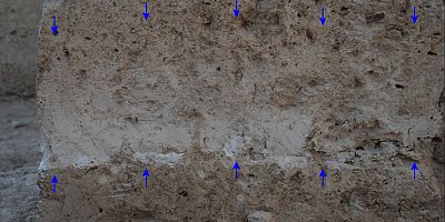 SANTRİNİ KÜLLERİ TEPECİK HÖYÜĞÜ'NDE BULUNDU