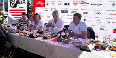 SELÇUK MERAL: “AMACIMIZ, TURİZMİN KÜRESEL YÖNÜNÜ ANTALYA’YA TAŞIMAK”
