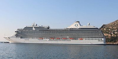 TÜRKİYE LİMANLARINA YILIN İLK YARISINDA 490 KRUVAZİYAR GEMİSİ DEMİR ATTI