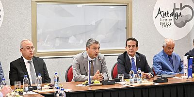 VALİ ŞAHİN, ÇİFTÇİ GÜLERSE  TÜM ÜLKE GÜLER...