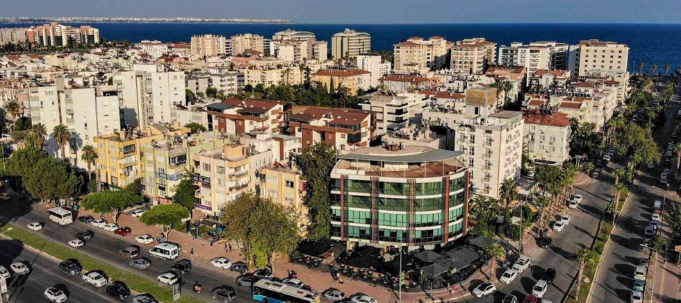 YABANCIYA KONUT SATIŞINDA ANTALYA ZİRVEDE