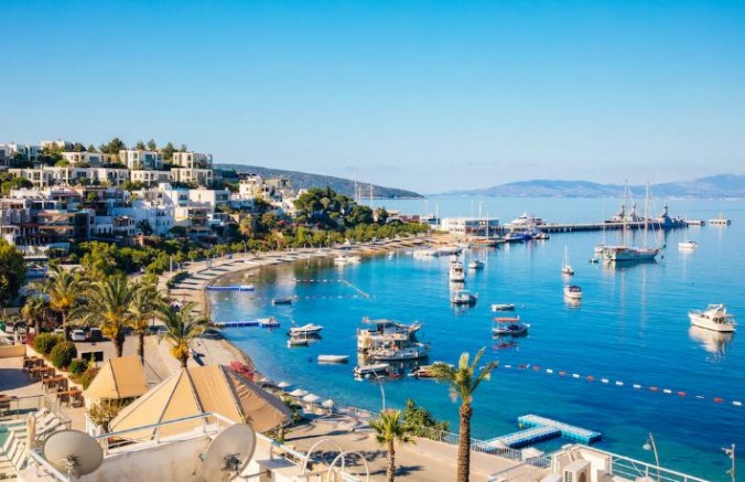 YAZ TATİLİNDE ANTALYA VE BODRUM ZİRVEDE