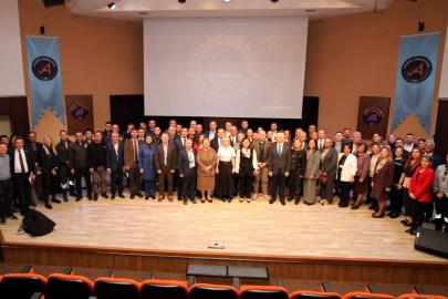 AKDENİZ ÜNİVERSİTESİ’NDE BAYRAM VE BİLİM MESAJI