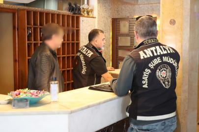 ANTALYA’DA KONAKLAMA VE ARAÇ KİRALAMA DENETİMİ