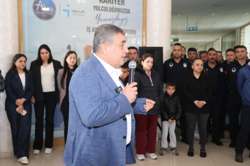 BAŞKAN YILDIRIM AKSU’DA PERSONELİYLE BAYRAMLAŞTI