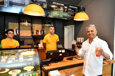 BAYRAM MURATPASA’DA HIZ KESMİYOR