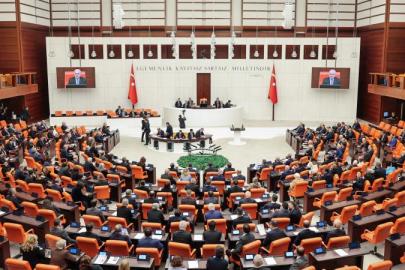 MECLİS’TE DOĞUM İZNİ VE SOSYAL MEDYA MESAİSİ