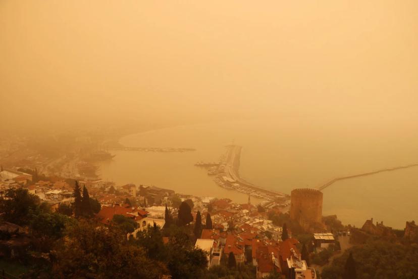 ANTALYA’DA TOZ TAŞINIMI UYARISI