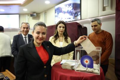 BÜYÜKŞEHİR’DE 2025 FAALİYET RAPORU ONAYLANDI