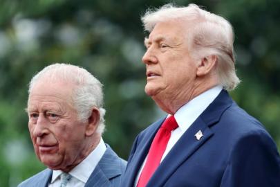 CHARLES’TAN TRUMP’A İNCE MESAJLAR