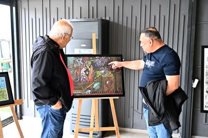 ENGELSİZ SANAT: OTİZMLİ SANATÇIDAN DUYGU DOLU SERGİ