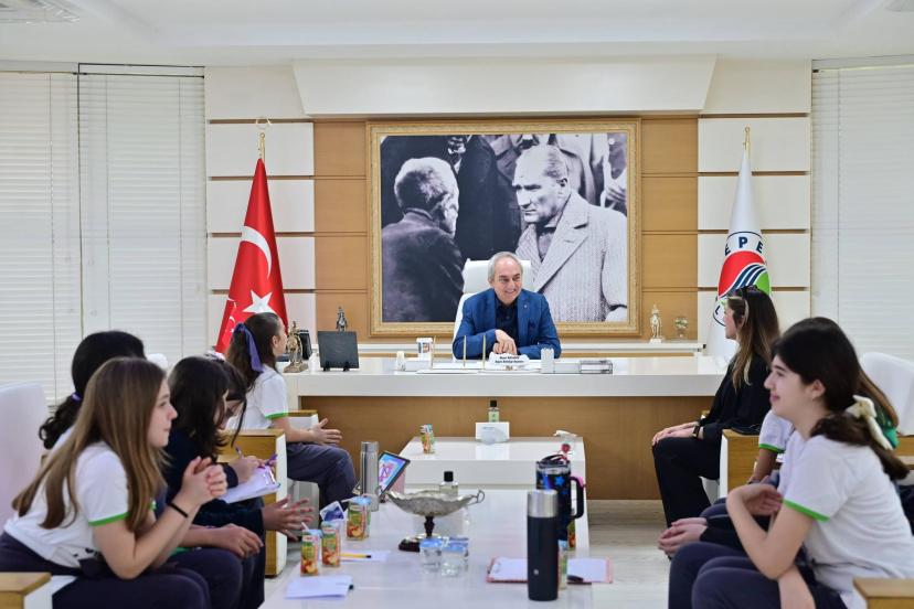 GELECEĞİN MUCİTLERİ KEPEZ’DE SAHNEDE