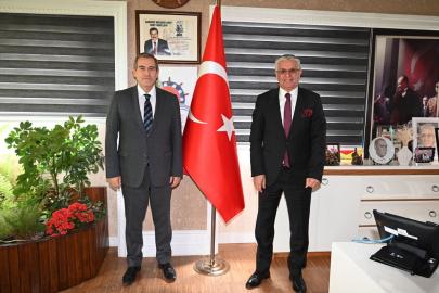 HACISÜLEYMAN’DAN KEMER BELEDİYE BAŞKANI’NA ZİYARET