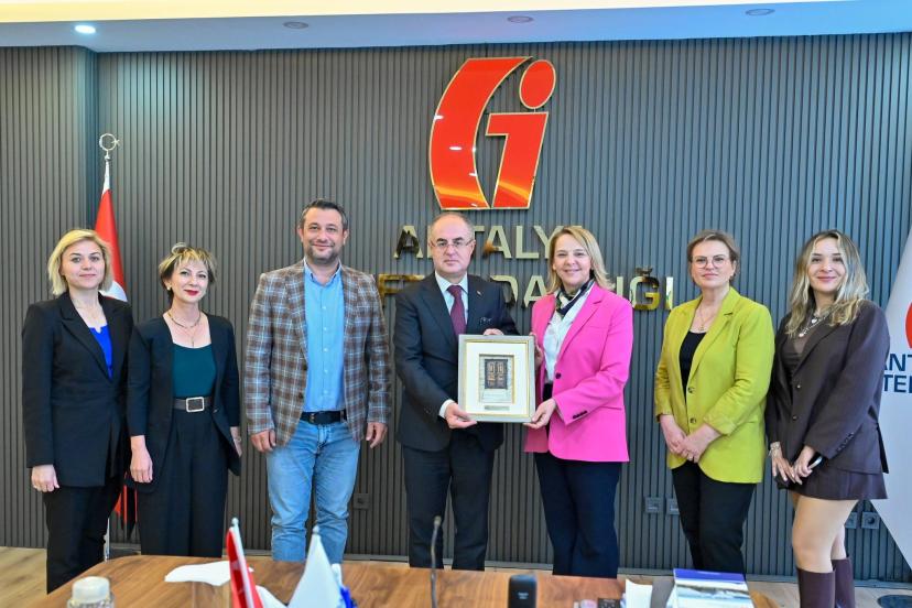 KAYIT DIŞI GÜZELLİK SEKTÖRÜ MASADA