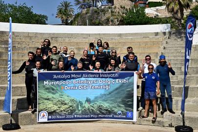 MERMERLİ PLAJI’NDA DENİZ DİBİ TEMİZLİĞİ GERÇEKLEŞTİRİLDİ