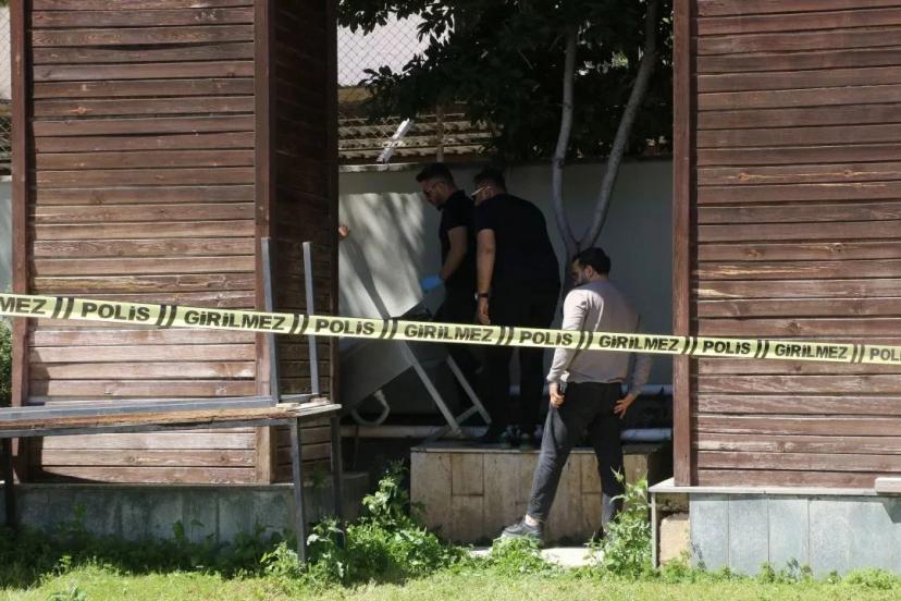 PARKTAKİ PANO DEHŞETİ ORTAYA ÇIKARDI