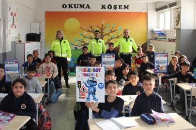 POLİROBOTLA TRAFİKTE YENİ NESİL EĞİTİM MODELİ