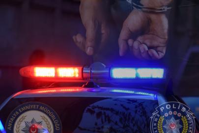 SAHTE NÜFUZLA MENFAAT AĞI ÇÖKERTİLDİ