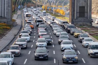 TRAFİKTE ARAÇ SAYISI 34 MİLYONU AŞTI