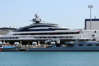 UZAY GEMİSİ GİBİ YATLAR ANTALYA’DA