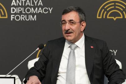 YILMAZ: DİPLOMASİYİ HER ŞEYİN ÜSTÜNDE TUTUYORUZ