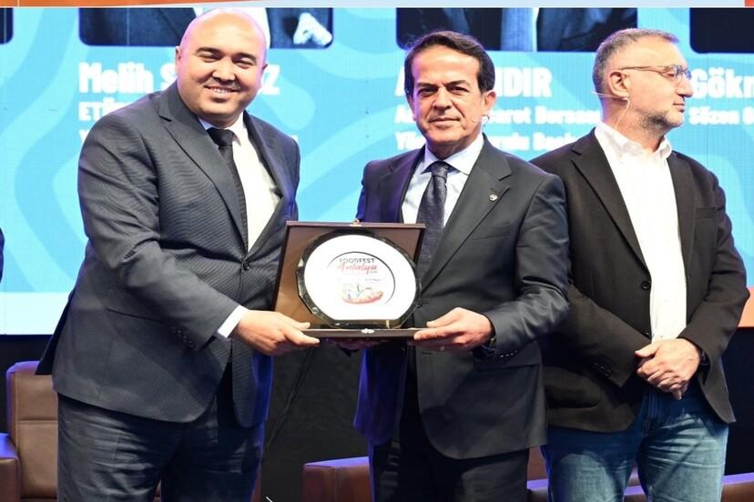 ALİ ÇANDIR FOOD FEST PANELİNDE ANTALYA GASTRONOMİSİNİ ANLATTI