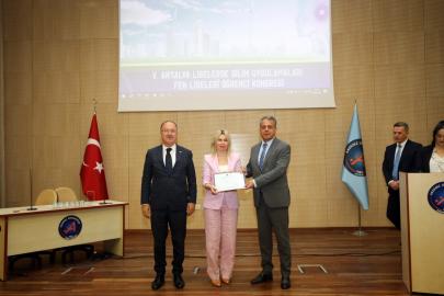 ANTALYA’DA GENÇ BEYİNLERDEN GELECEĞE BİLİM MESAJI